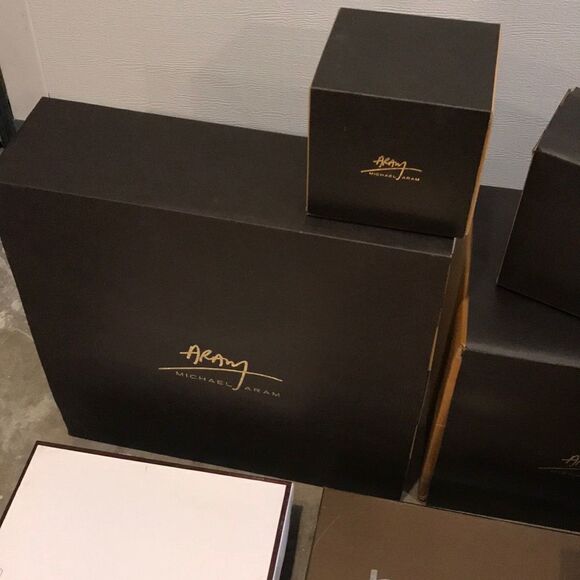 Shoe Box - Picture 6 of 9